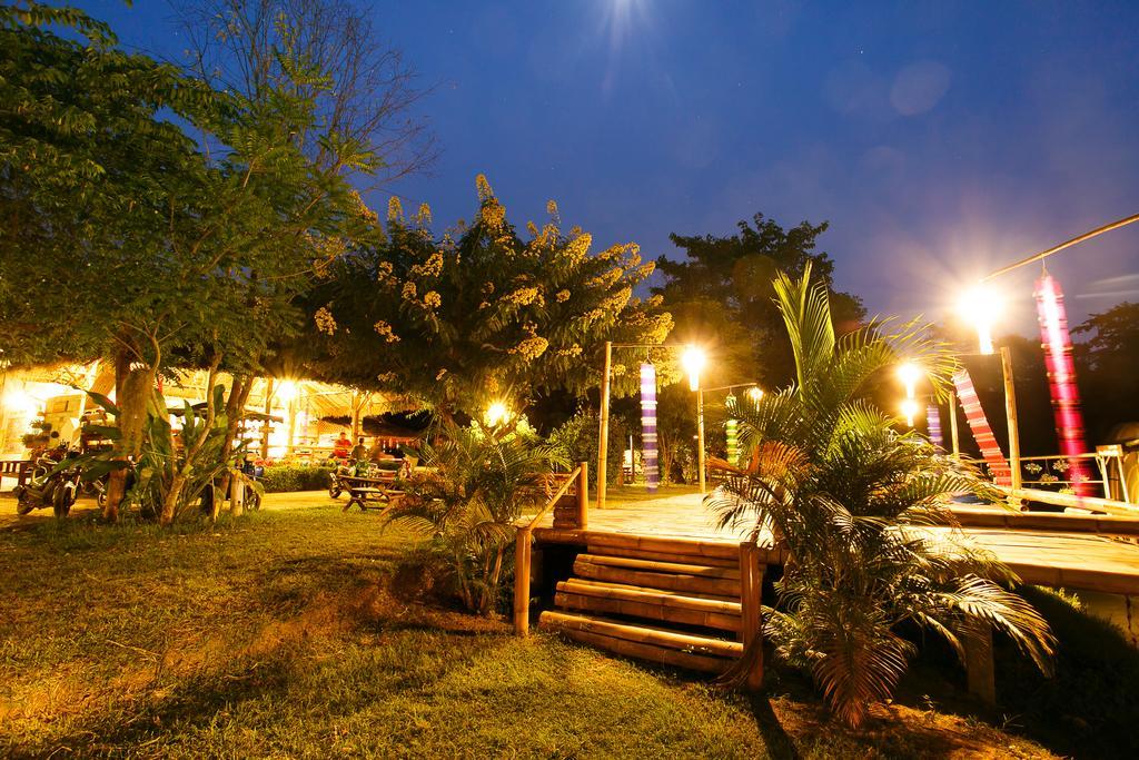Baan Riverside 3*