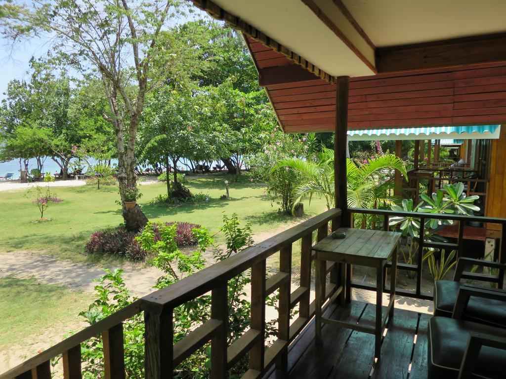 Bangbaobeach Bed & Breakfast