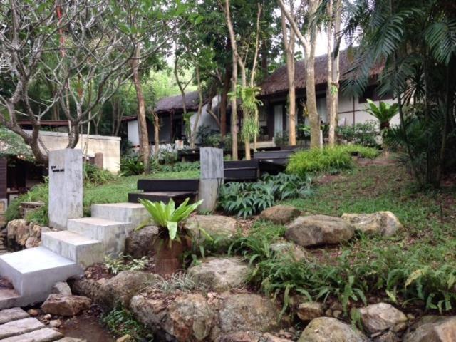 Resort The Sundays Sanctuary &