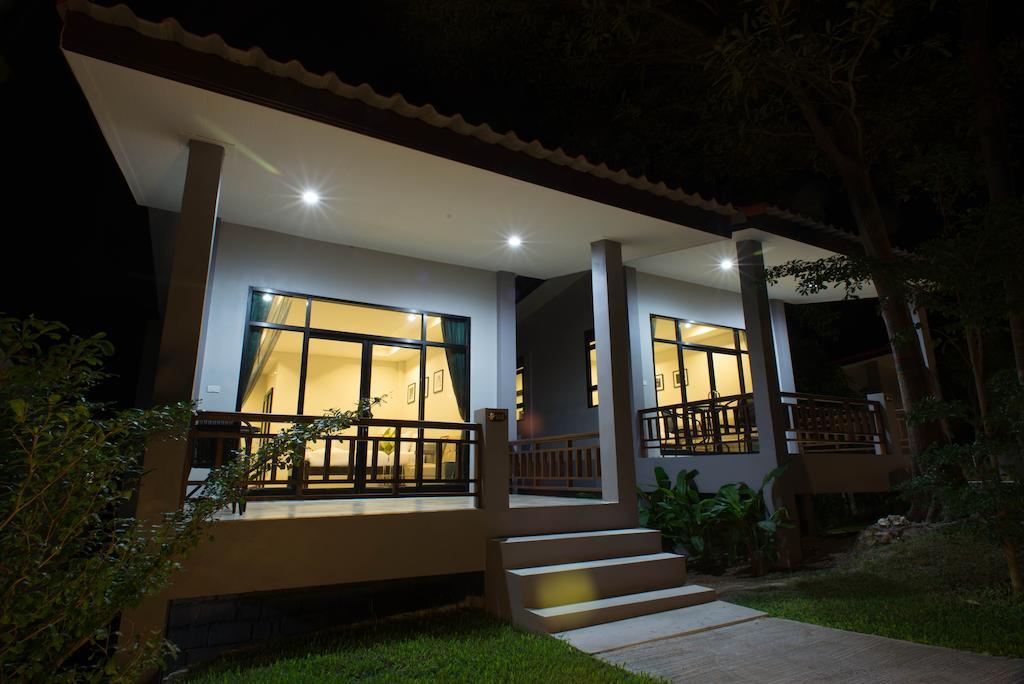 Sun Moon Star Koh Phangan 3*