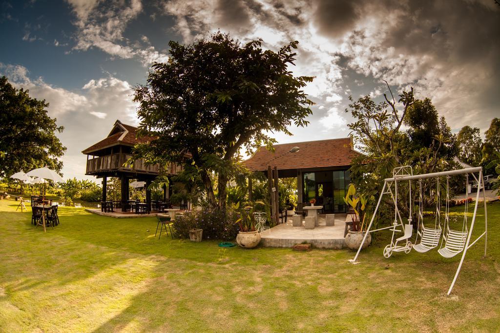 Ban Na Loam Chiang Mai