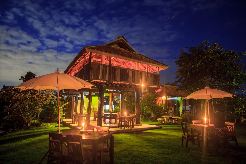 Guest house Ban Na Loam