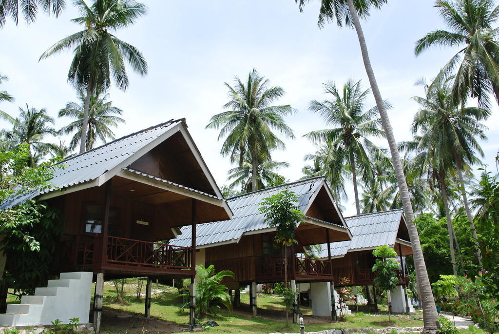 Hotel Seashell Coconut Village