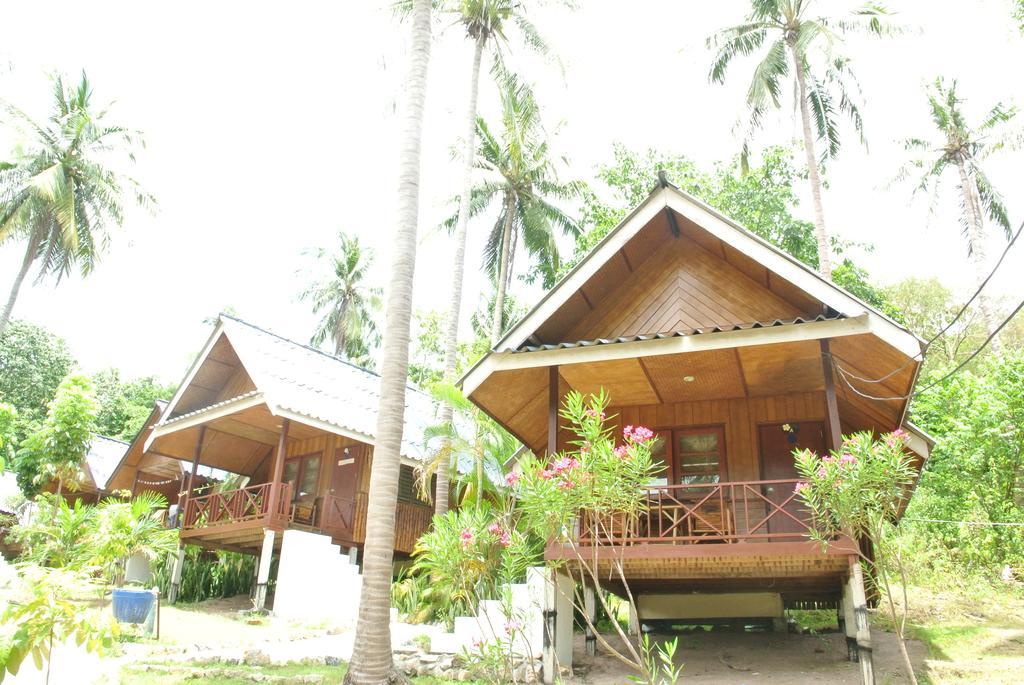 Hotel Seashell Coconut Village