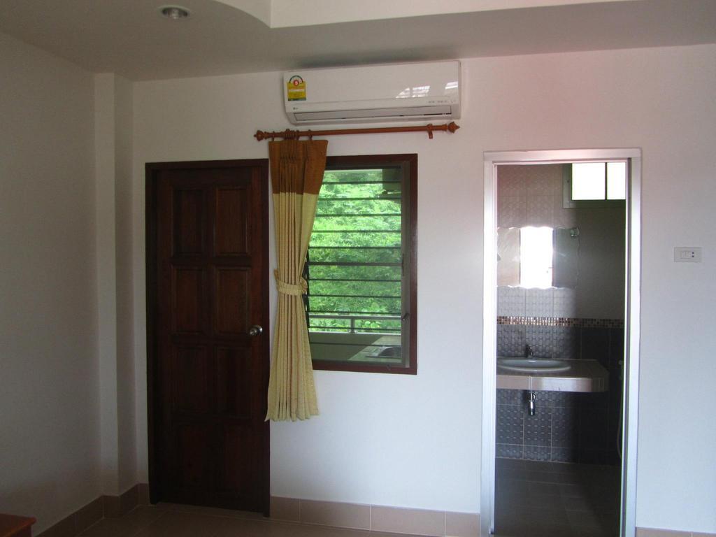 Guest house Neeraja 2*