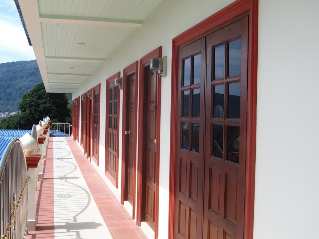 Guest house Neeraja Patong