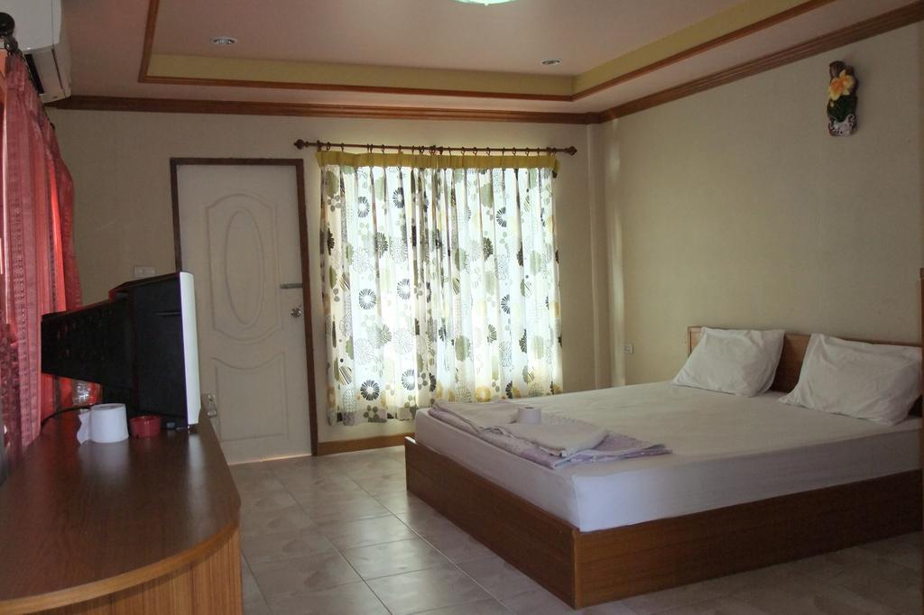 Friendly & Ko Pha Ngan
