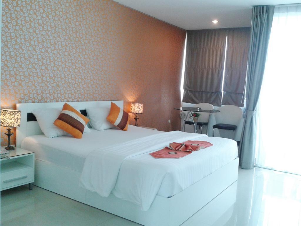 Grand Jomtien Beach