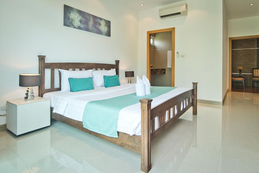 Villa Tropicana Pool *