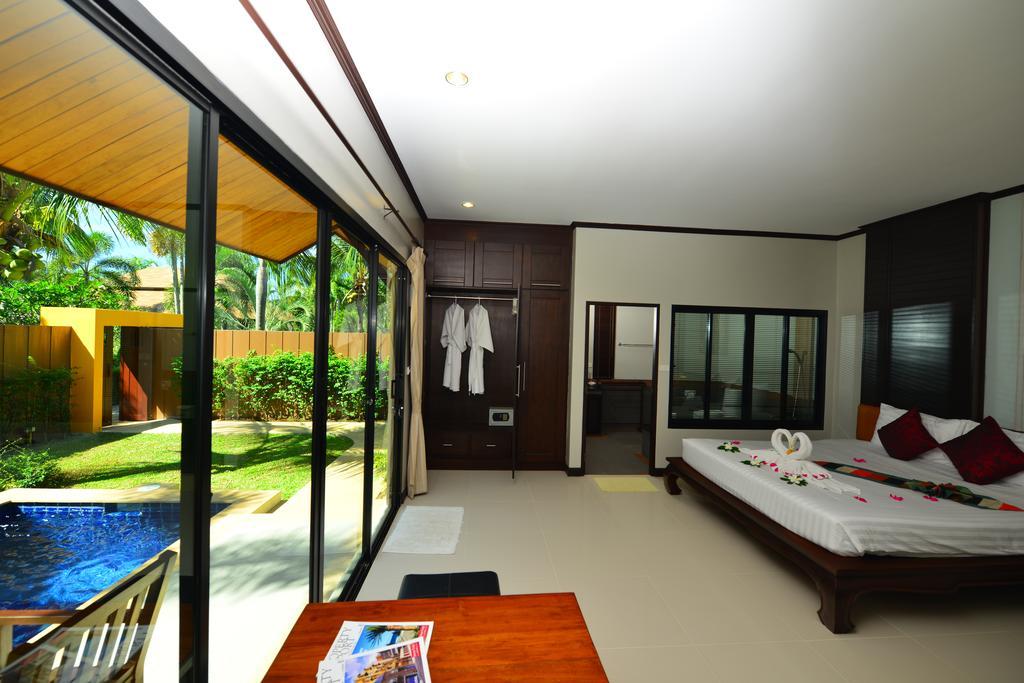 Naiharn Garden
