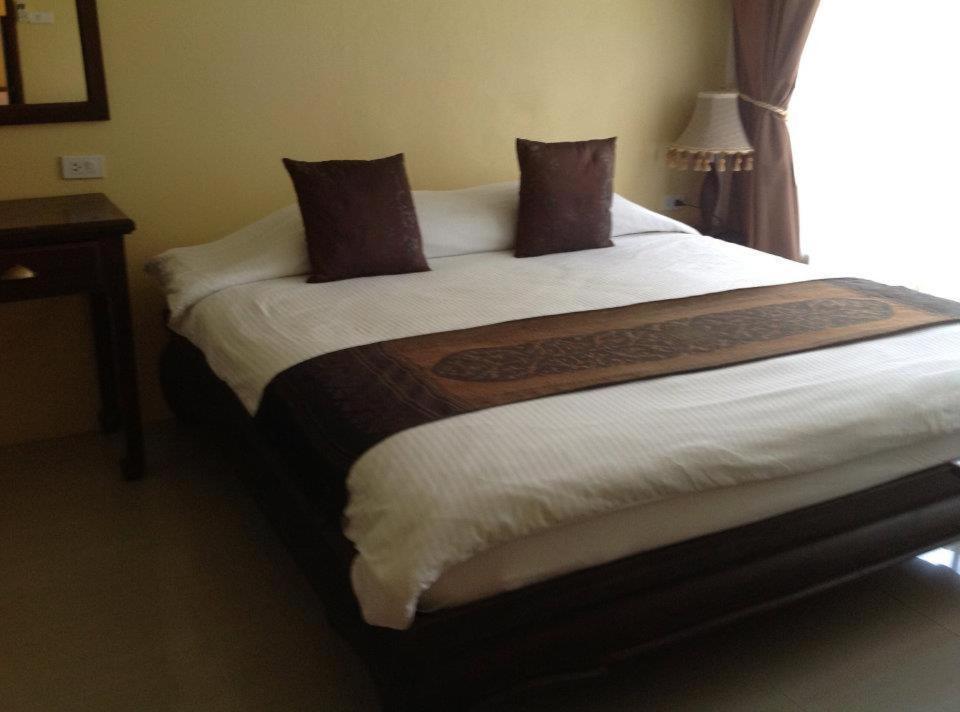 Thongbura Hotel