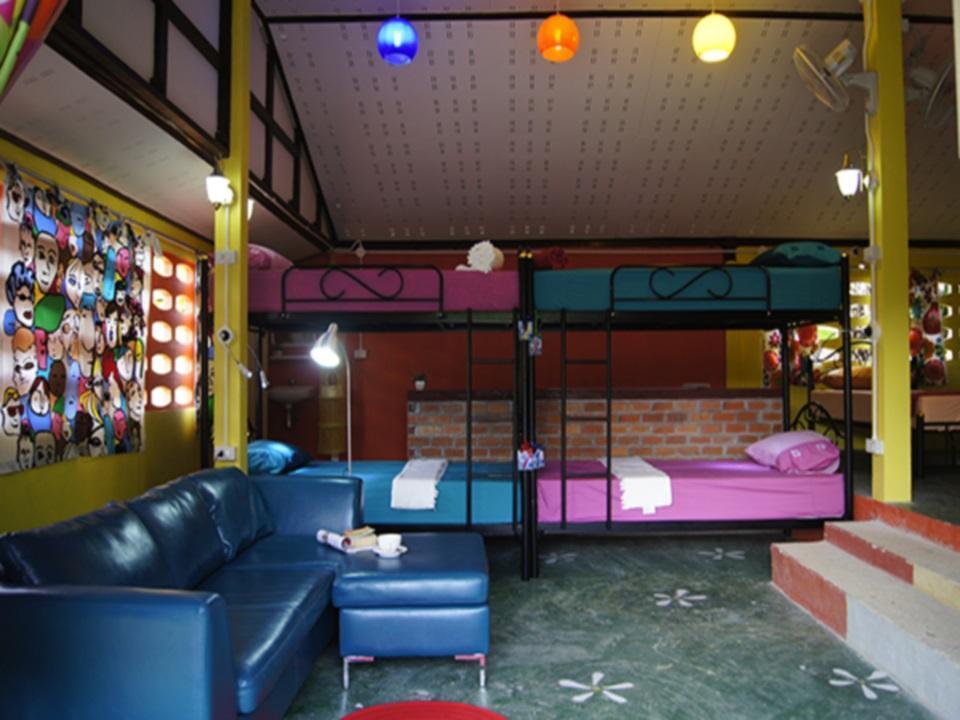 Guest house Dorm Des Fleurs Hostel Khao Lak