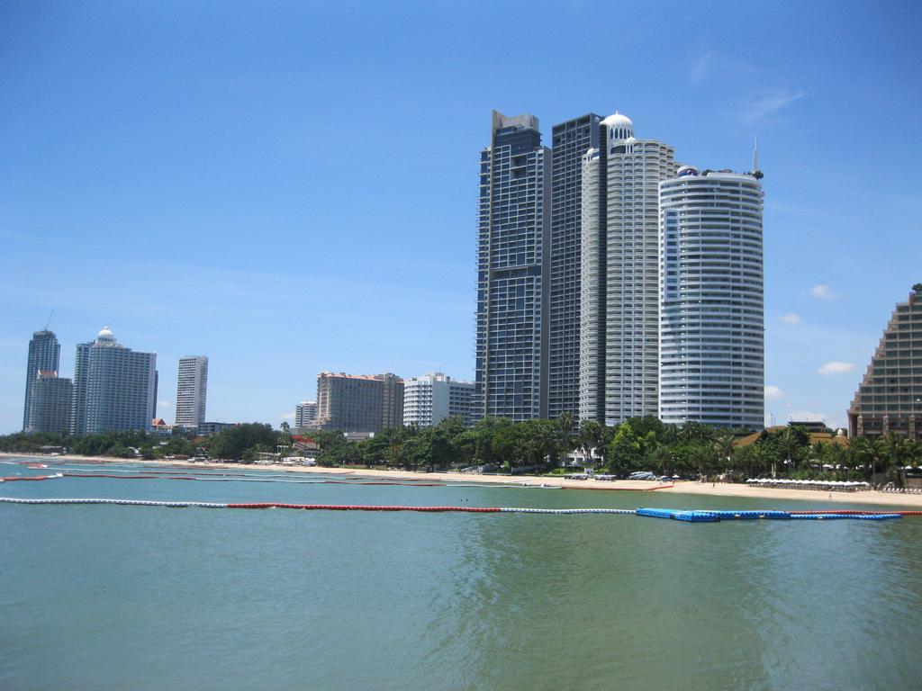 Apartment Sky Orchid Beachfront Pattaya