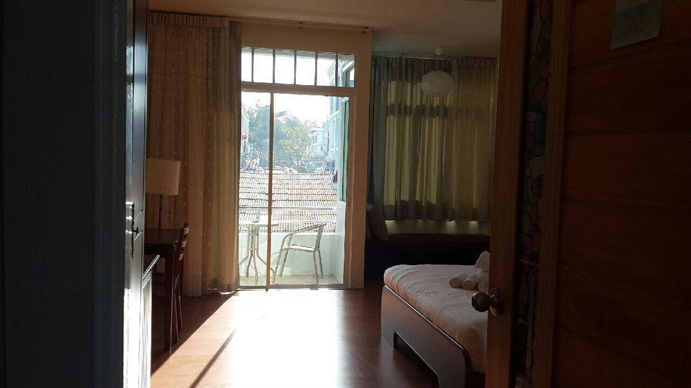 Bed & Breakfast Just Fine Krabi