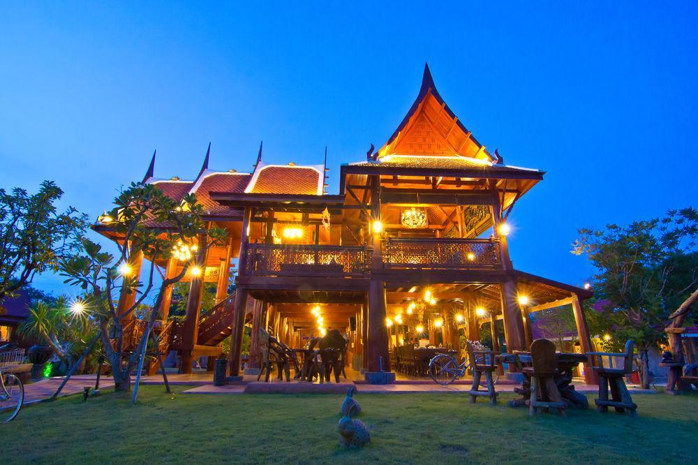 Resort Bueng Bua Thong