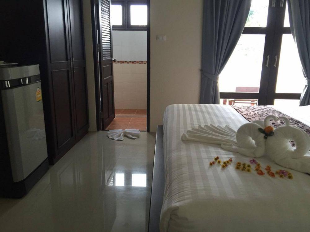 Morakot Lanta Koh Lanta