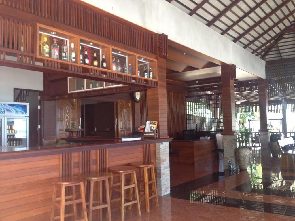 Mac's Bay Resort 3*