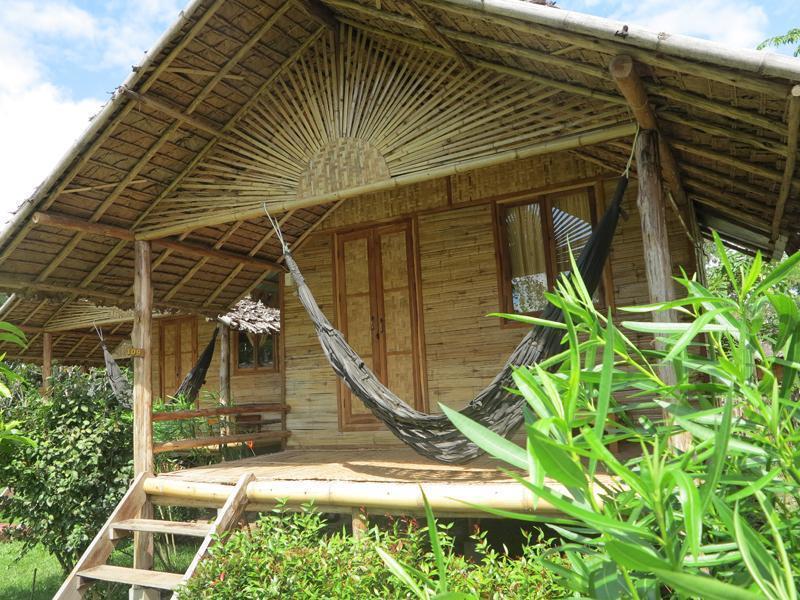 Country Hut Pai