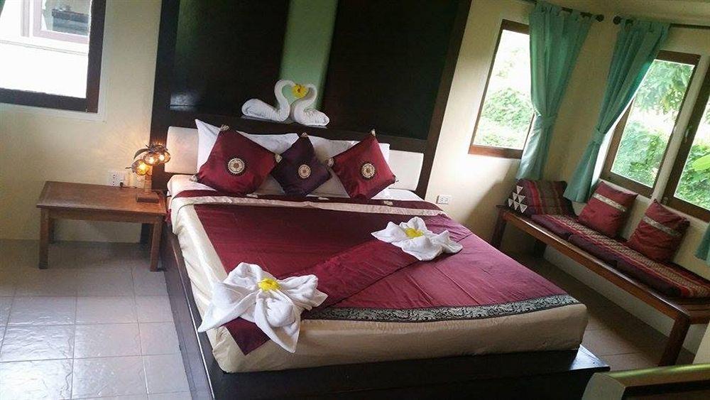 Hotel The Samui Native 3*