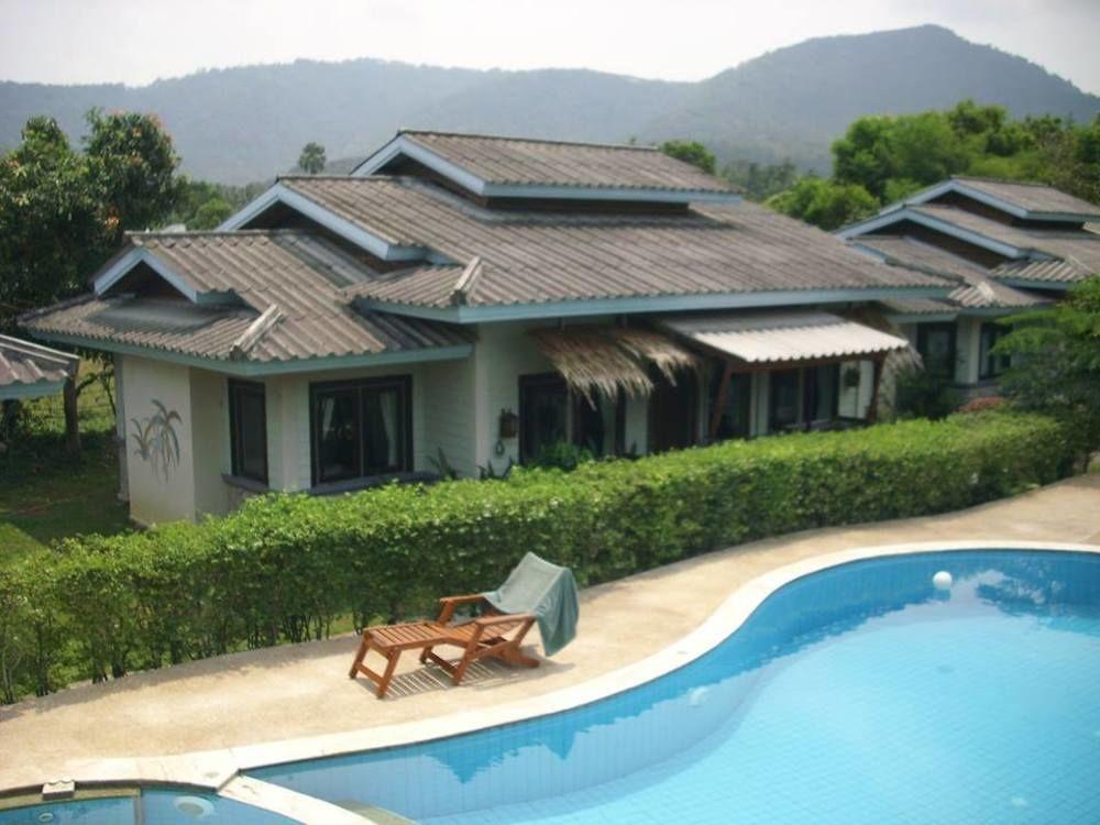 Hotel The Samui Native