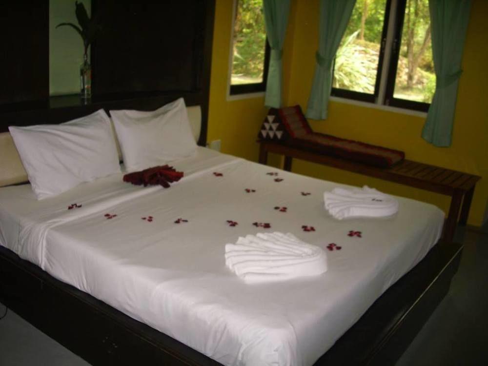 Hotel The Samui Native