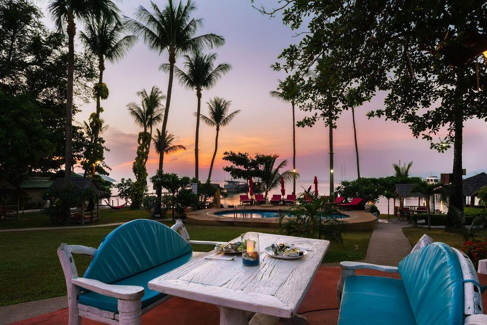 Samui Pier Front &