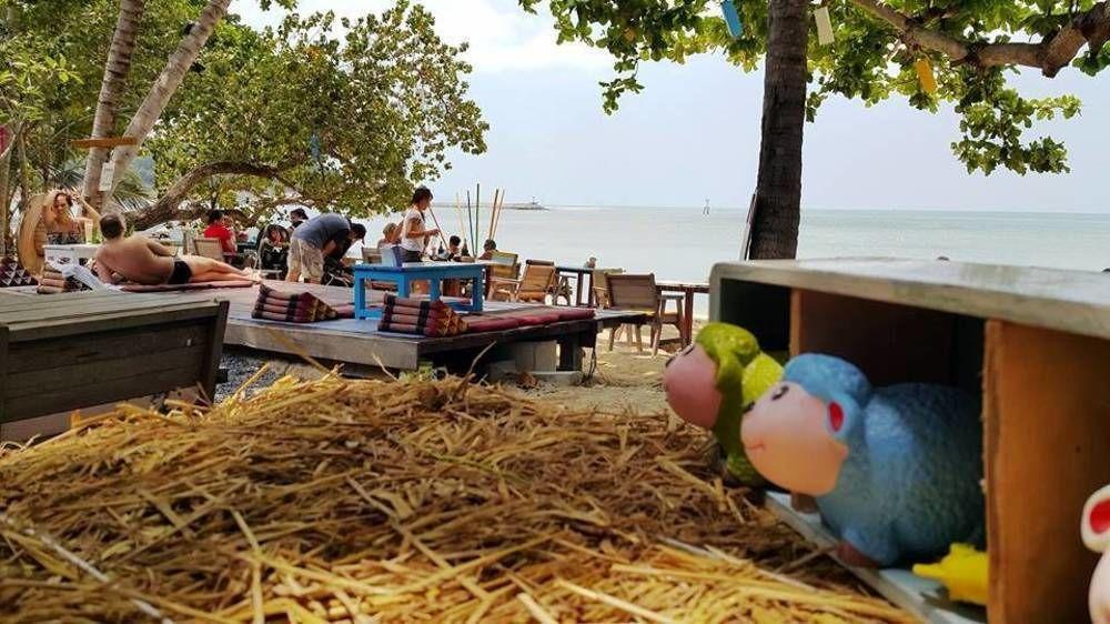 Hostel Think & Retro Cafe Samui