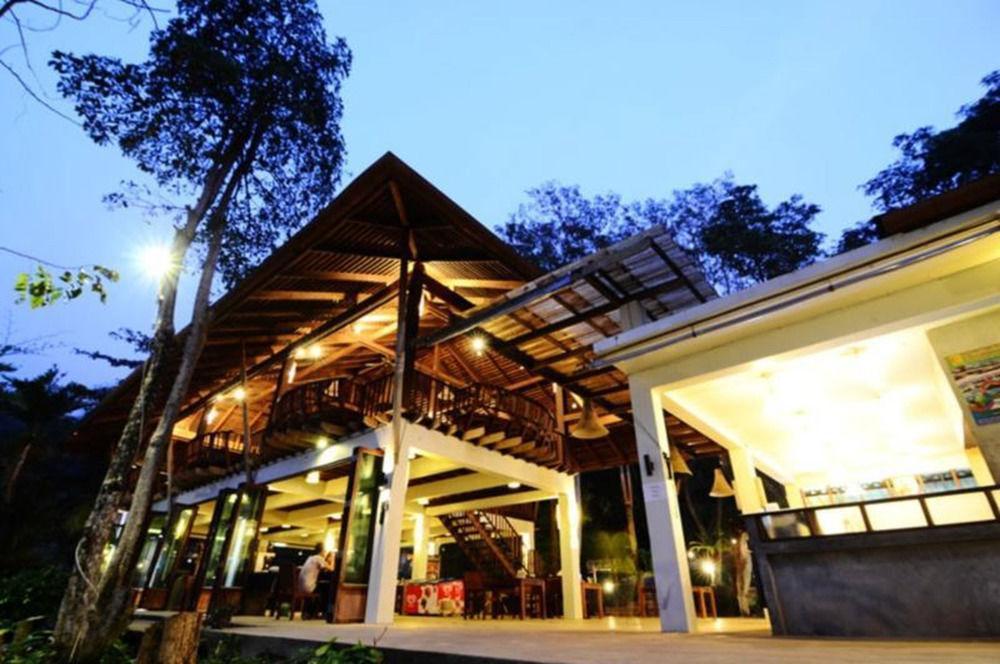 Resort Siam Bay