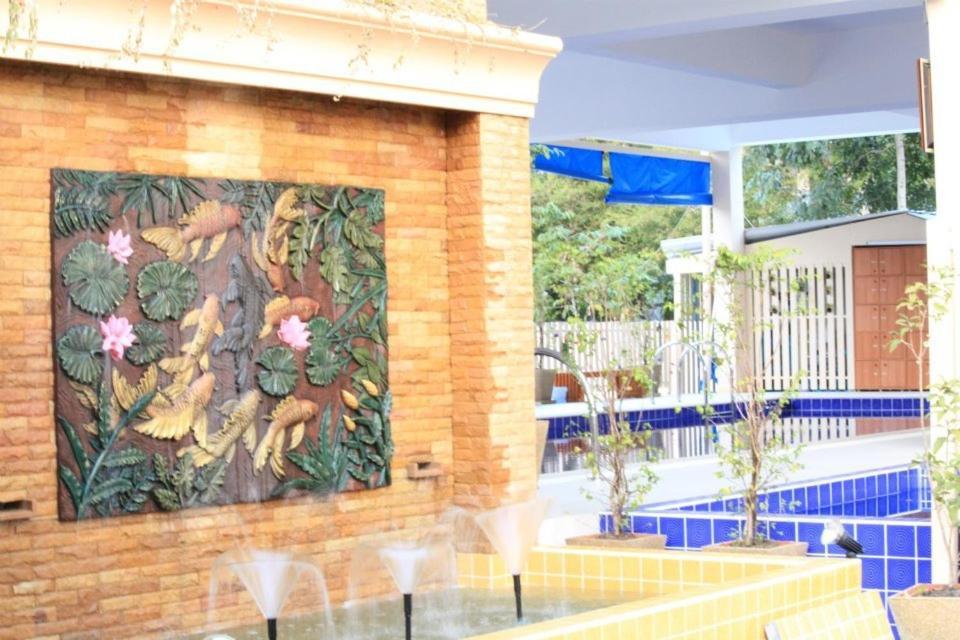 Motel Pattara Mansion 2*