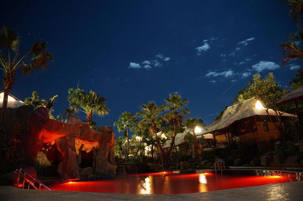 Hotel Away Hot Spring Chiang Mai