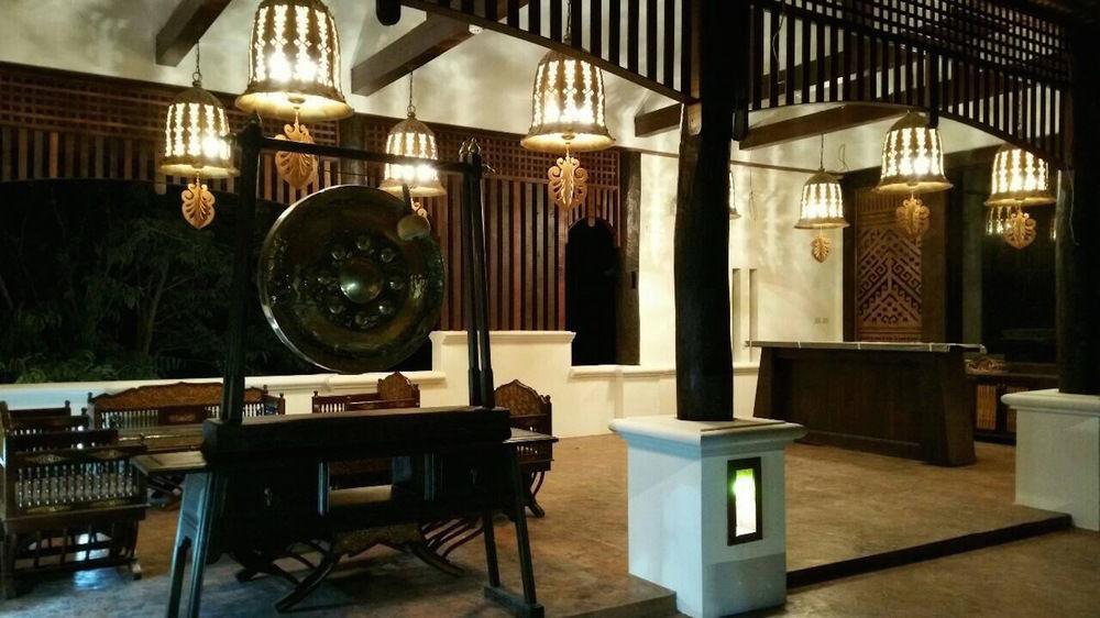 Hotel Away Hot Spring 4*