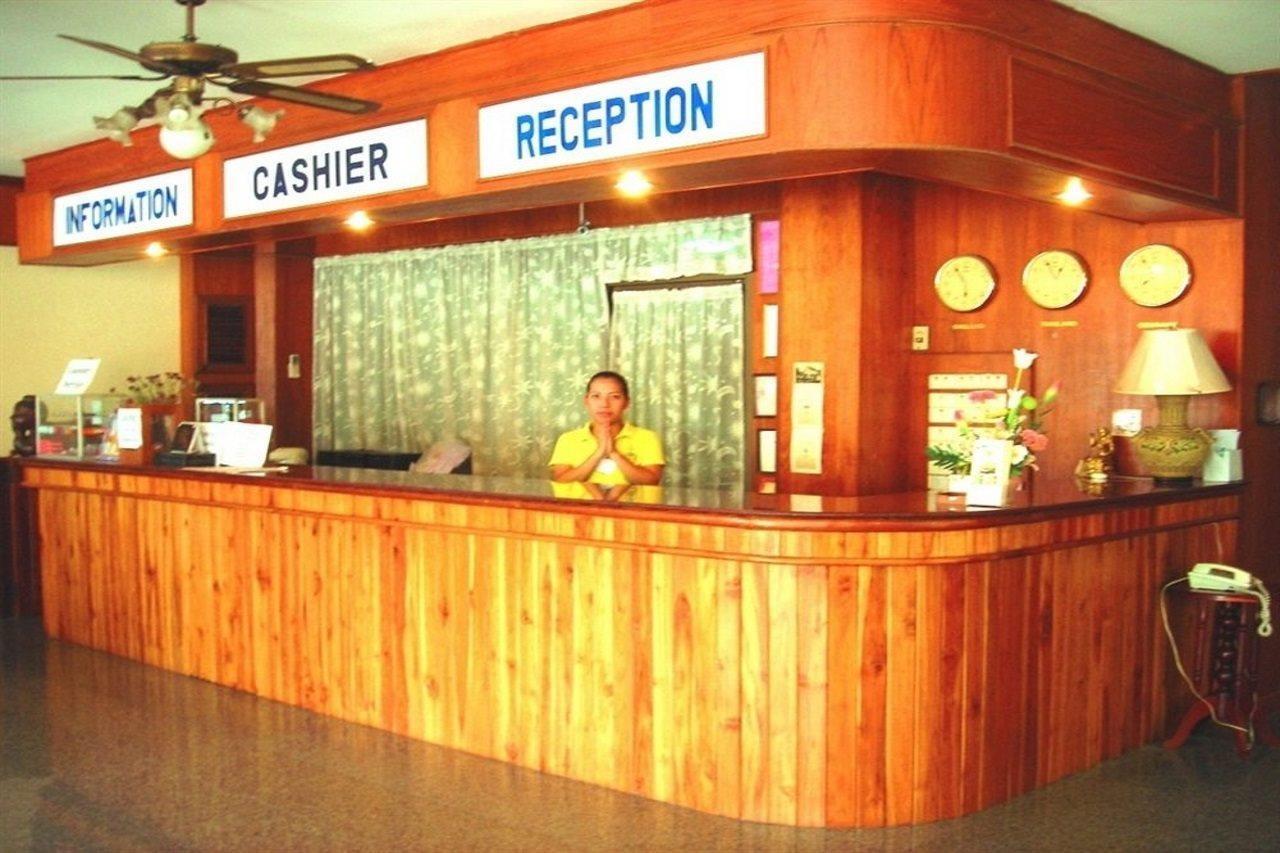Mr. Mac's Hotel