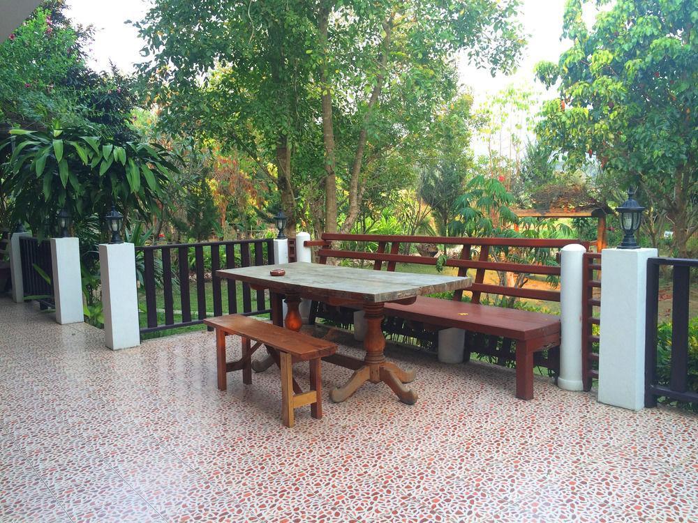 Baan Chanoknunt Guest house Pai