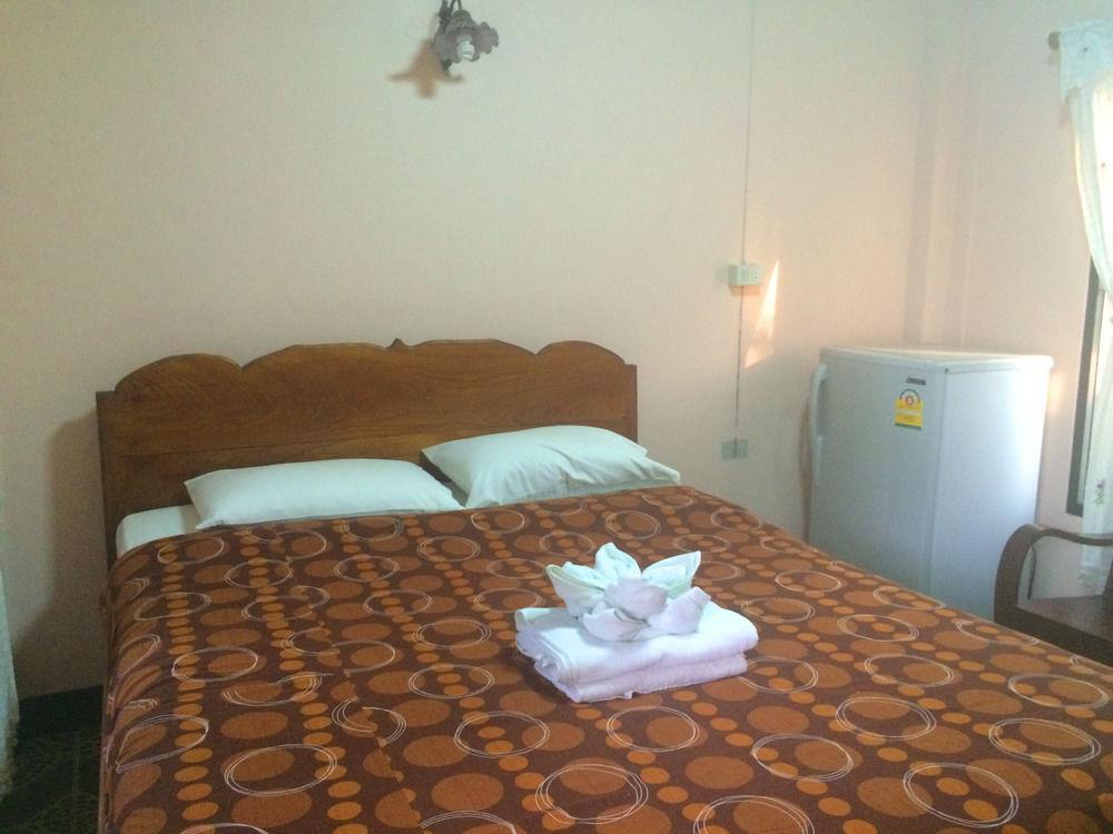 Baan Chanoknunt Guest house Pai