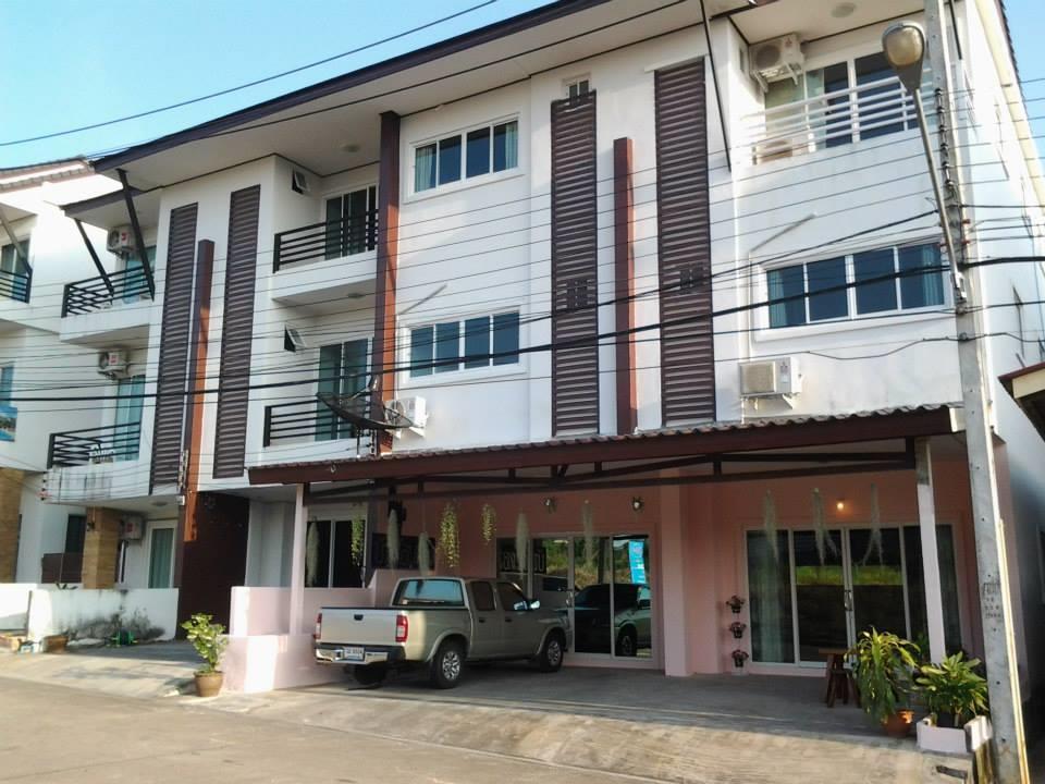 Baan Chorn Thong Guest house 2*
