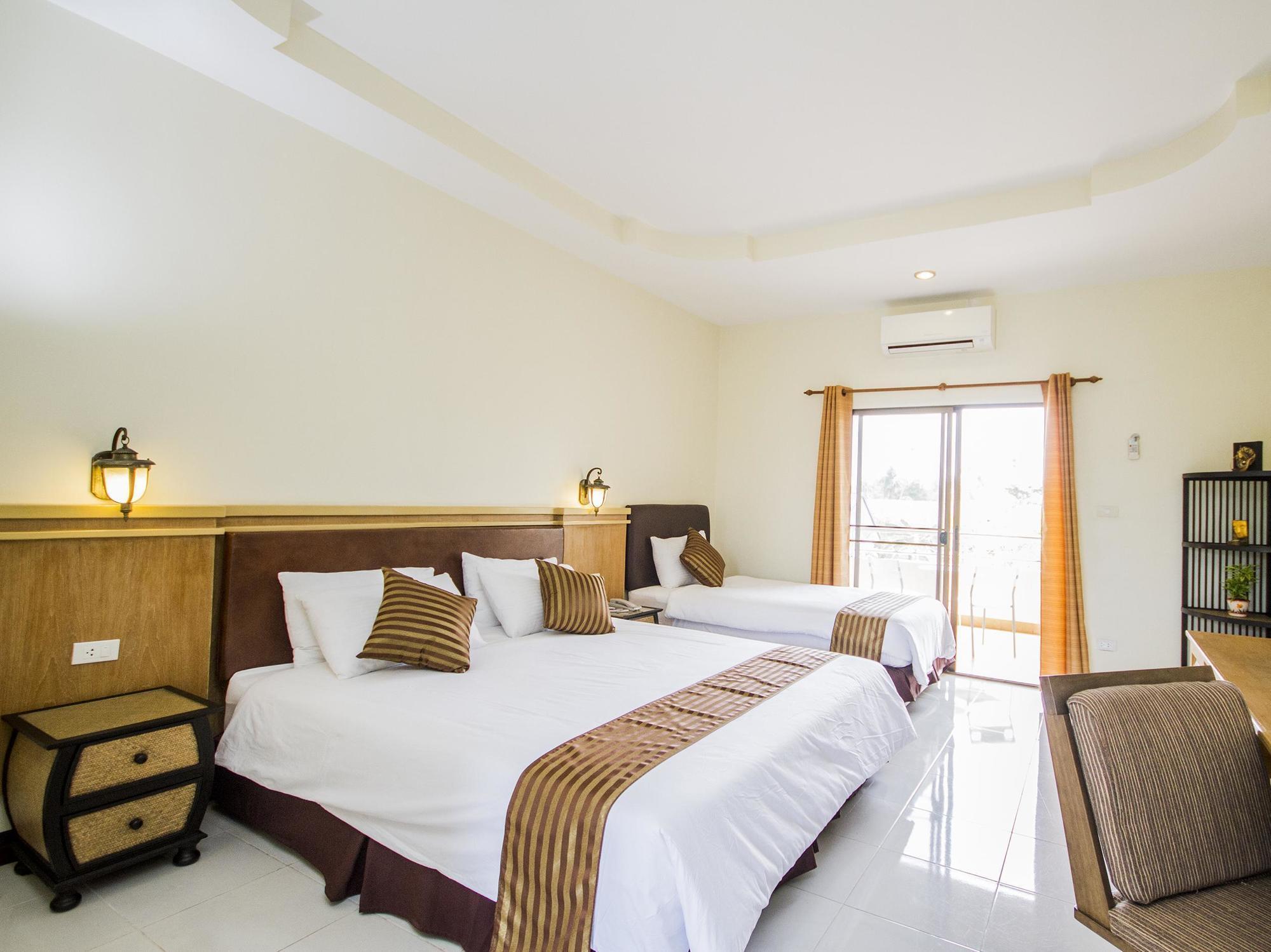 Baan Tong Tong Hotel