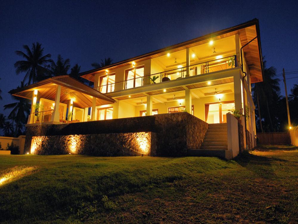 Peerapat Villa *