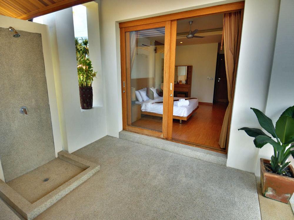 Peerapat Villa *