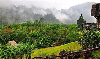 The Cliff & River Jungle Hotel 3*