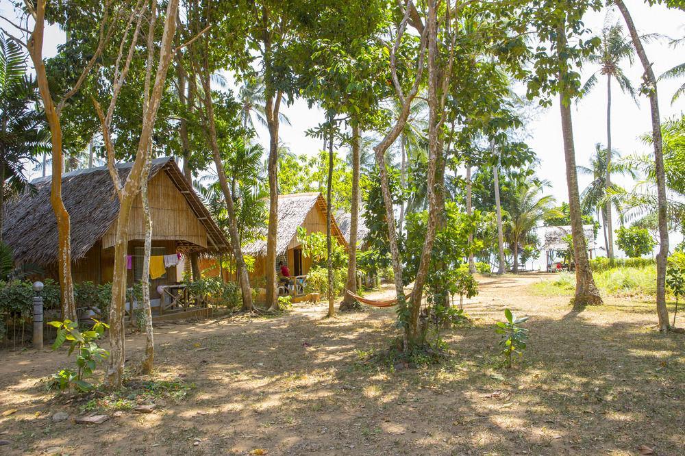 Lanta Coral Resort 2*