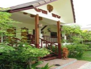 Buppha Guest house 2*