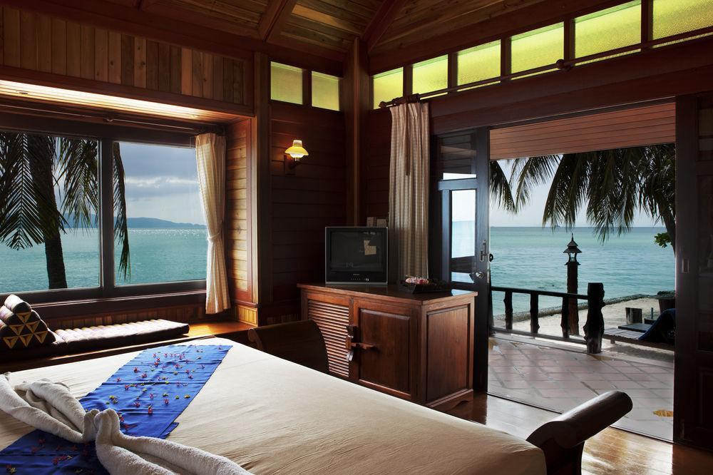 Dewshore Resort