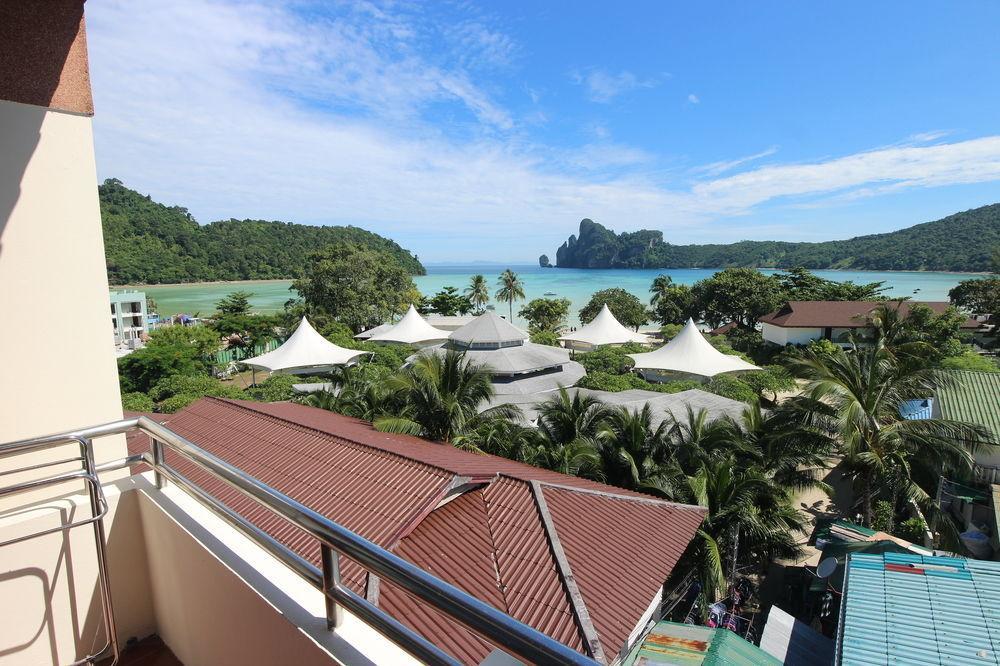 Phi Phi Inn *