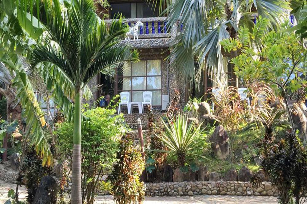 Plaloma Cliff Hotel