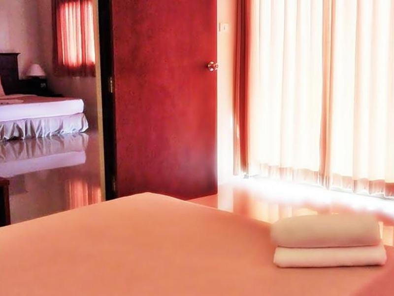 Drop In And Hotel