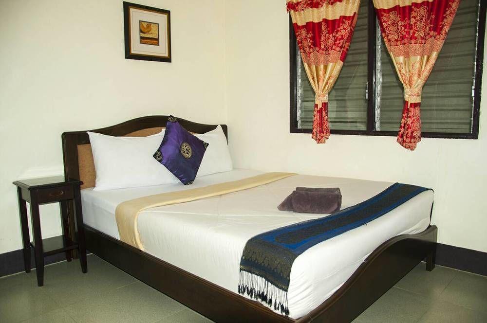 Oyo 75304 Riverside Hotel 3*