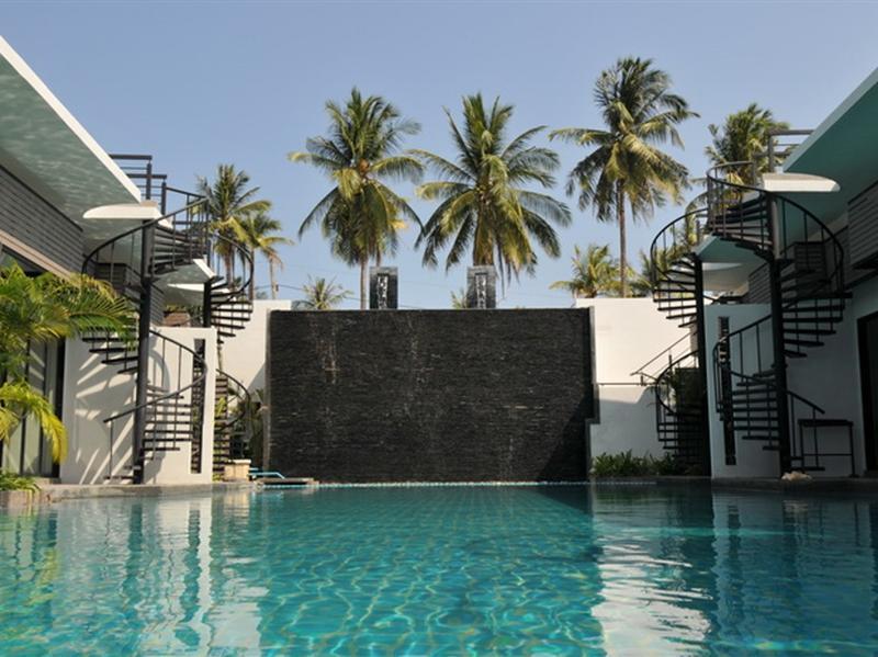 The Kris Condotel Hotel
