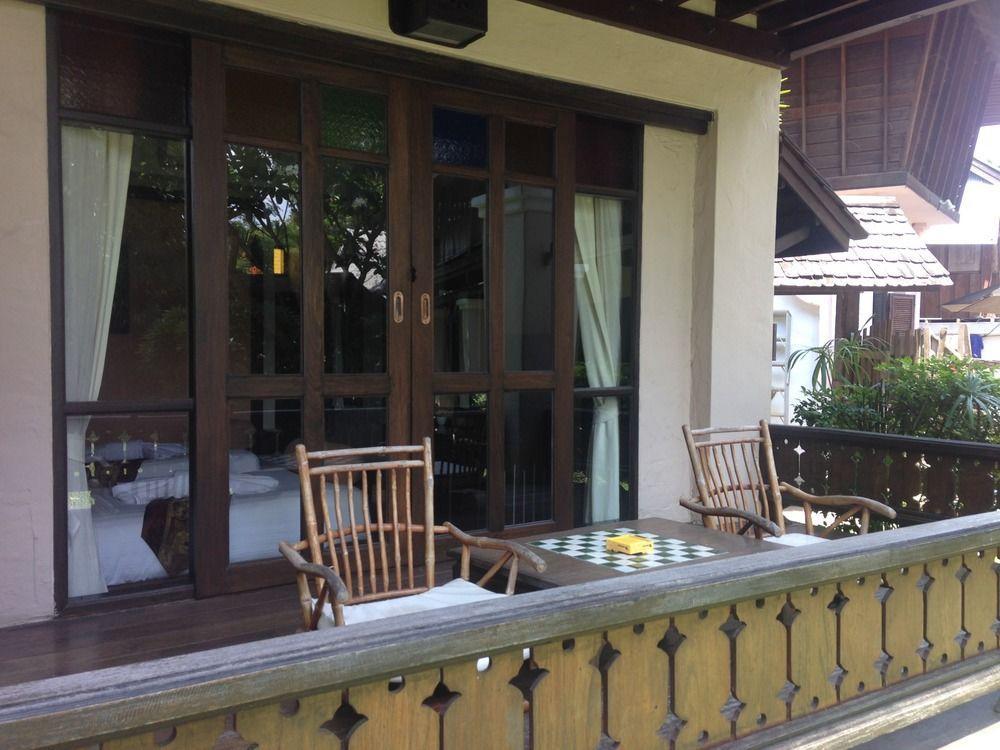 River Corner Resort 4*