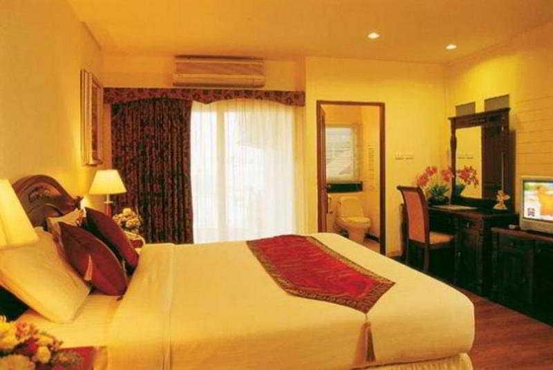 Lk Pavilion Executive Serviced Inn