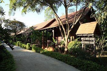 Golden Pine And Resort 4*